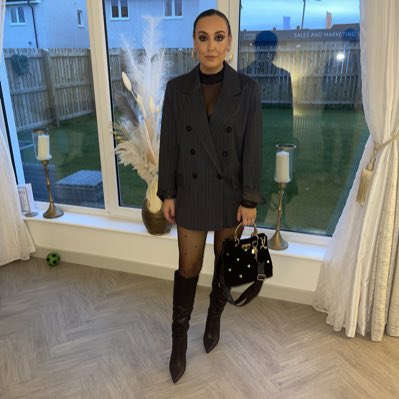 Lauren Tanser tweet media