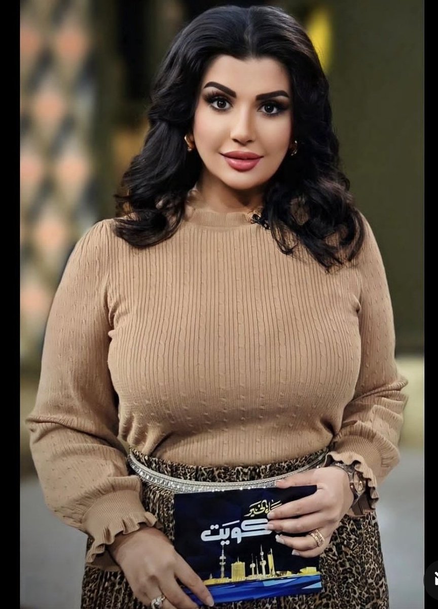 ExclusivestarsX's tweet image. المذيعه الكويتية ورود حيات