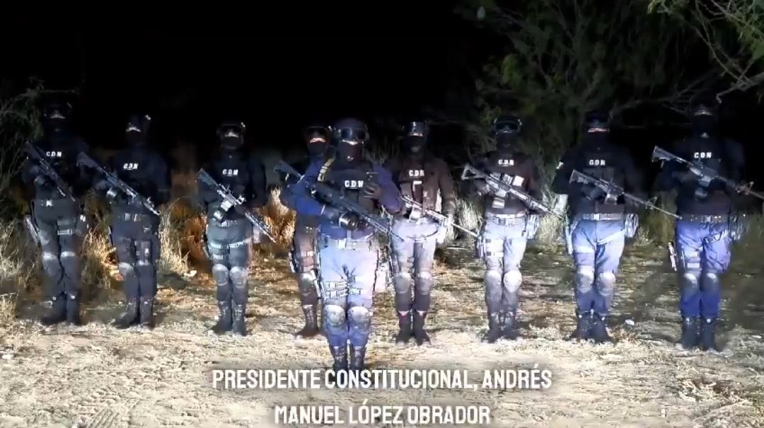 Dice que quiere pruebas de sus nexos con el narco 🤣🤣🤣🤣🤣🤣

Tres Doritos después 🤣🤣🤣🤣🤣🤣🤣🤣🤣🤣🤣🤣🤣🤣🤣

#NarcoPresidenteAMLO14
#NarcoCandidataClaudia12
#NarcoGobiernoAMLO12 
#TwisterPolítico