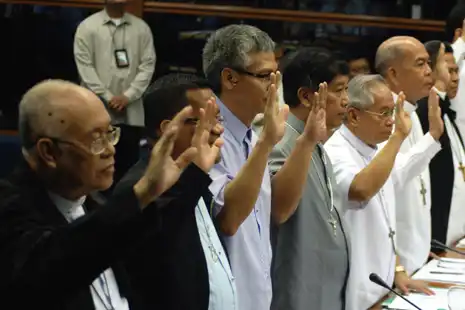 RommelFLopez's tweet photo. These bishops faced the Senate inquiry when asked to do so, even if the charges brought to them by the PCSO were all false and part of the demolition job against the CBCP because of their opposition to the RH Bill. 

They have more guts and balls than Apollo Quiboloy! https://t.co/n0xfoVdZBz