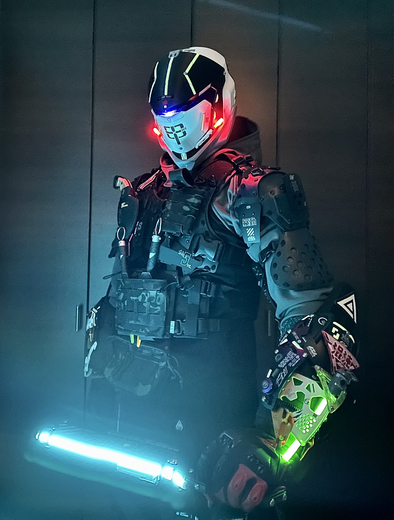 [​IMG]