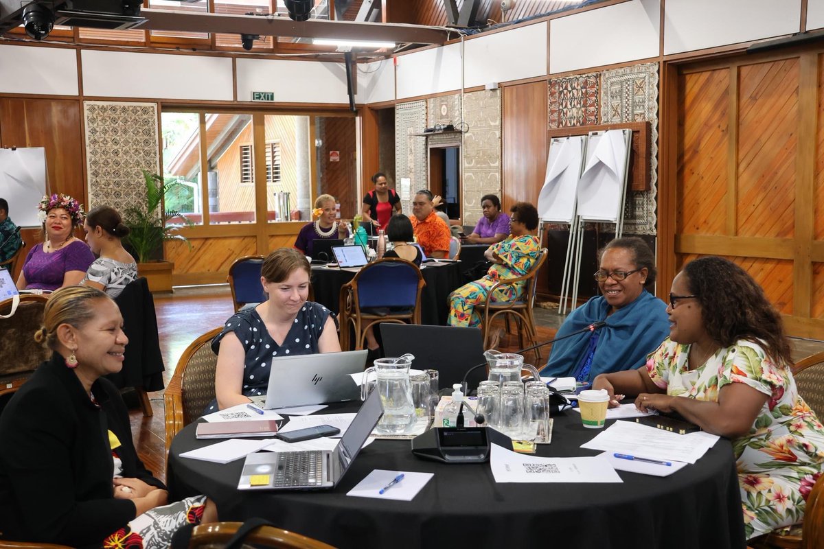 PIDP_EWC's tweet photo. Here's an inside view into a week of dynamic deliberations on Gender Equality and Social Inclusion (#GESI) at the @ForumSEC (#PIF) Secretariat in Suva.
Learn more about our collaborative endeavors in the region: https://t.co/kSSEbIJiaB
#PIDPInTheRegion #GenderEquality https://t.co/Q0yPSnPHZR