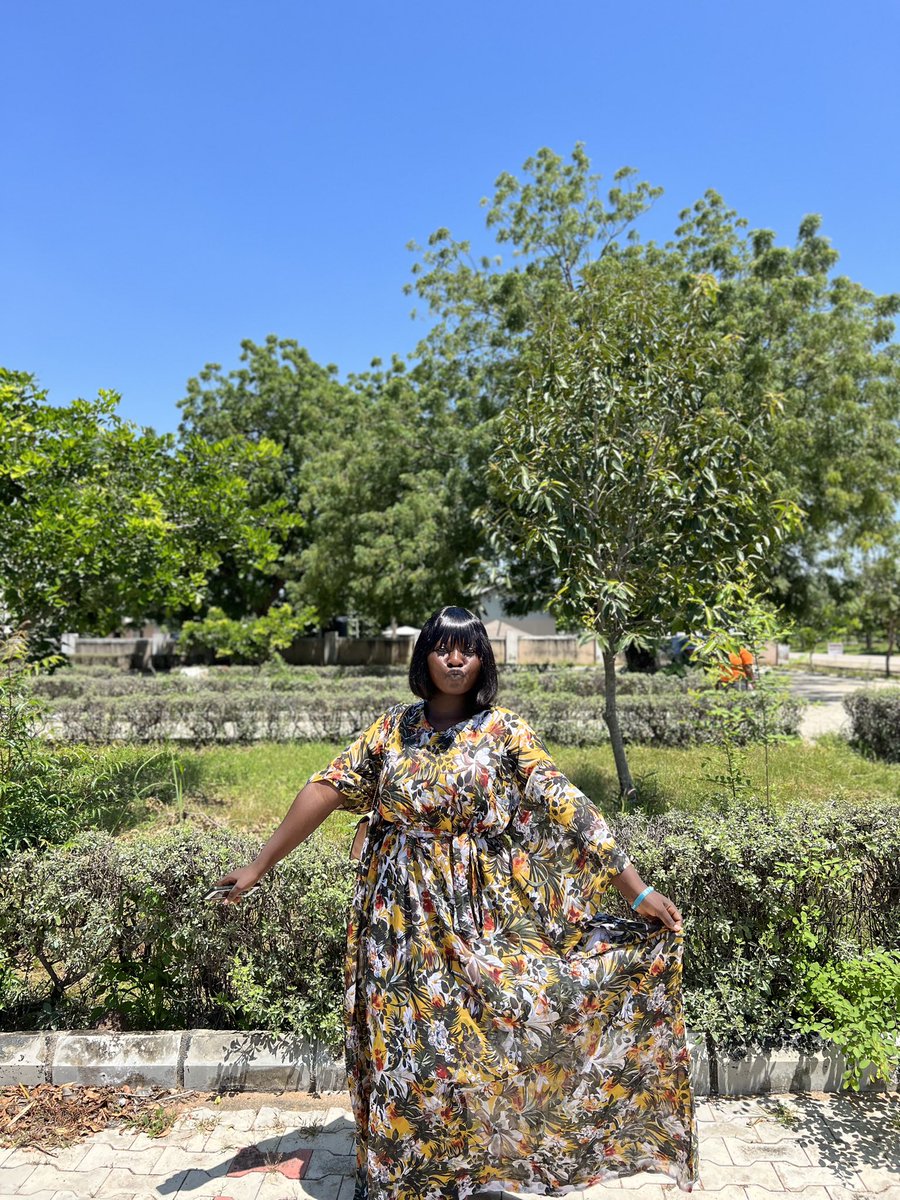 This year is a year of answered prayer,awesome memories and Ease-Gods ease
This is my best and most amazing year yet❣️
Happy blessed birthday Rin Esq😉