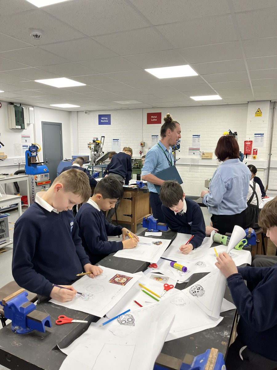 BCA_Transition's tweet image. Beamont Primary were fantastic today. The start of a new project. They will design and make their own day of the dead character. Including electronic components…how exciting!Love it when the students get so into a project! @BCAWarrington @BCA_STEM @FablabWarrBCA #etextile #stem