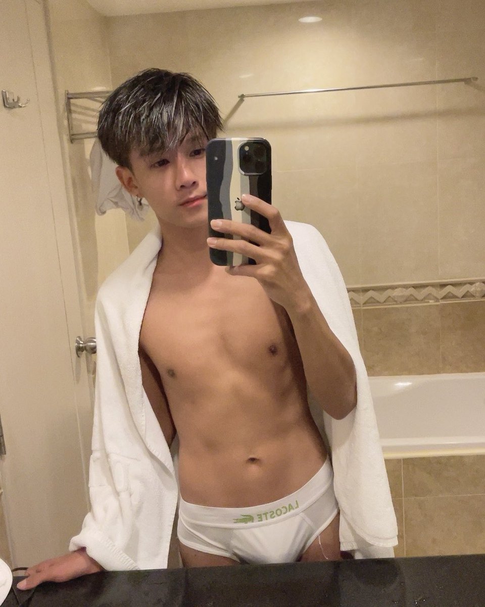 Bank_3960's tweet photo. จะมีนาแล้ว เมื่อไหร่จะมีแฟน https://t.co/5LbE0cdspM
