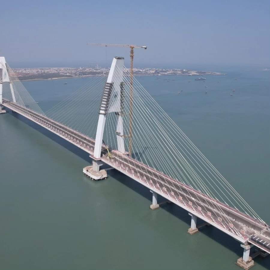 #गुजरात में द्वारका का 'सिग्नेचर ब्रिज', अब 
#सुदर्शन_सेतु के नाम से जाना जाएगा ।

#जय_द्वारकाधीश #SudarshanSetu 
#Thanks <a href="/PMOIndia/">PMO India</a>