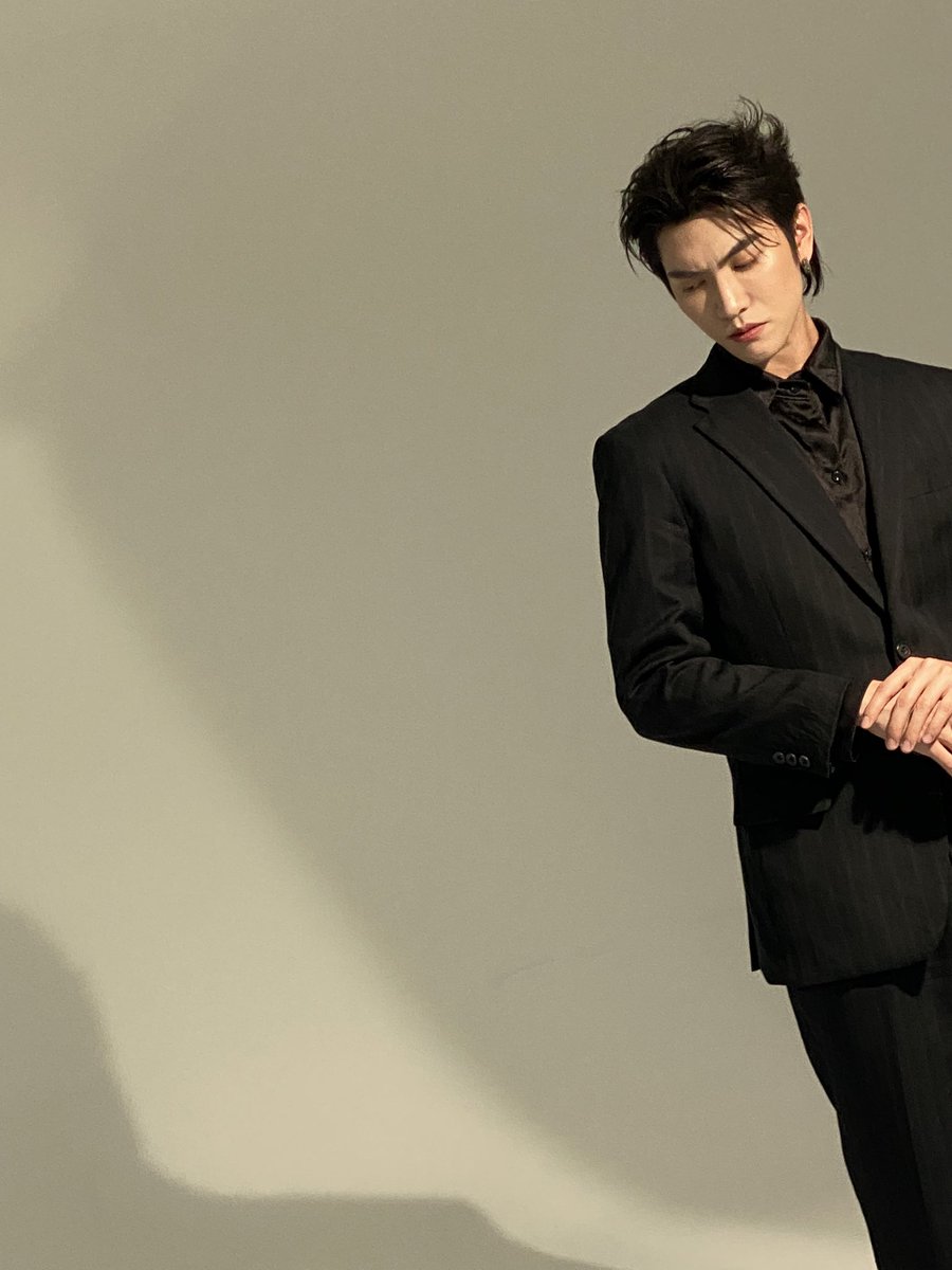 wabisabiTH's tweet photo. หล่อ คำเดียวจบ 💕🫠 ใครไหวเชิญ แอดไม่ไหว! #VampireFitting https://t.co/3cupGrCjeL