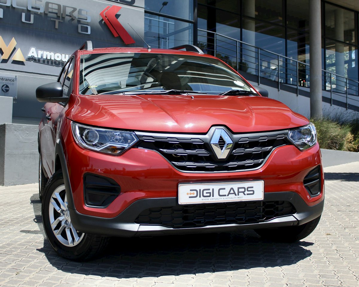 olgarsauto's tweet photo. From its contemporary exterior lines to its intelligently designed interior, the Renault Triber 1.0 Life exudes a sense of adaptability and modernity. https://t.co/mU6LHcbx0o