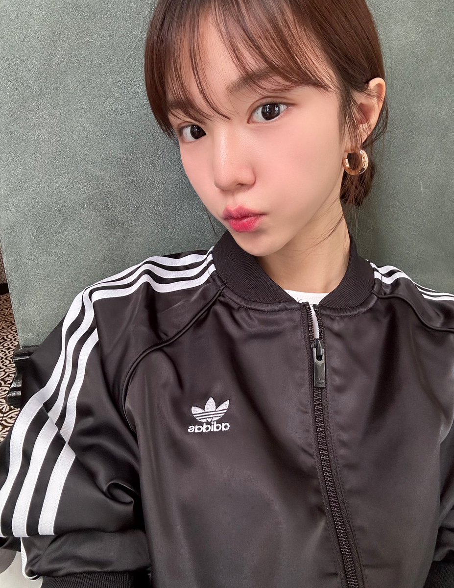 WOOAH 우아 tweet media