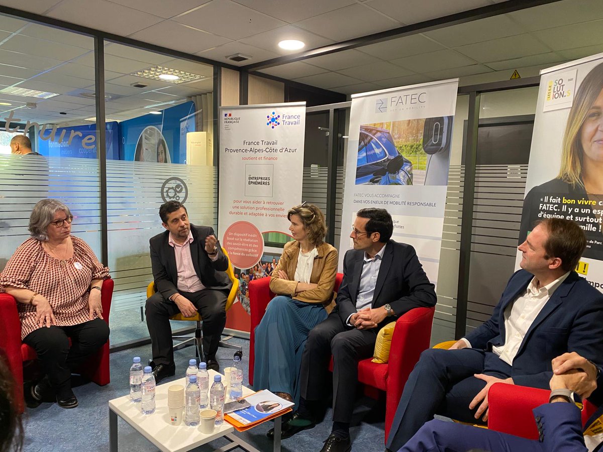 👏L’entreprise Fatec vient témoigner de son expérience : recruter 50 personnes en CDI grâce au dispositif innovant Entreprise Ephémère Solutions #AvecFranceTravail. Un projet qui s’appuie sur la force du collectif et qui permet une belle diversité de profils