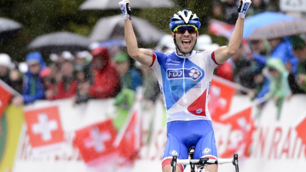 2 mai 2015. Thibaut Pinot s'impose à Champex-Lac sous une pluie glaciale en battant à la pédale Froome, Quintana et tous les autres cadors. Il terminera 4ème de ce Tour de Romandie