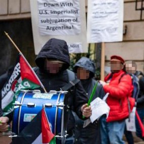 irati1917's tweet photo. Spartacist League / U.S.:
"Down with U.S. imperialist subjugation of Argentina"
#trotskismo #RevolucionPermanente #marxismo #LCI #Palestina https://t.co/V8ESWlkcLa