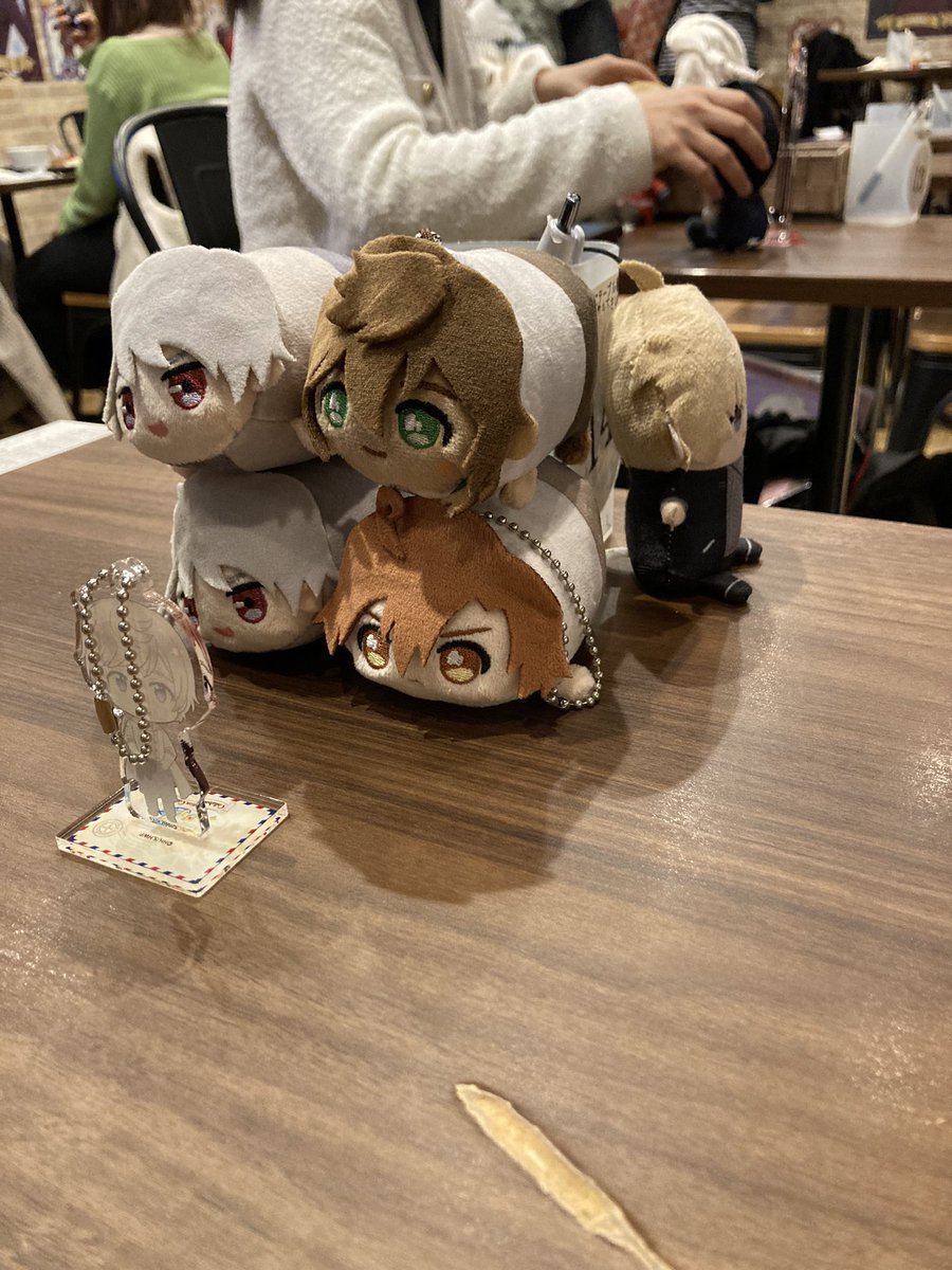 にてちゃんとヘタカフェ行ってきました！
にてちゃんの引きが神がかってた