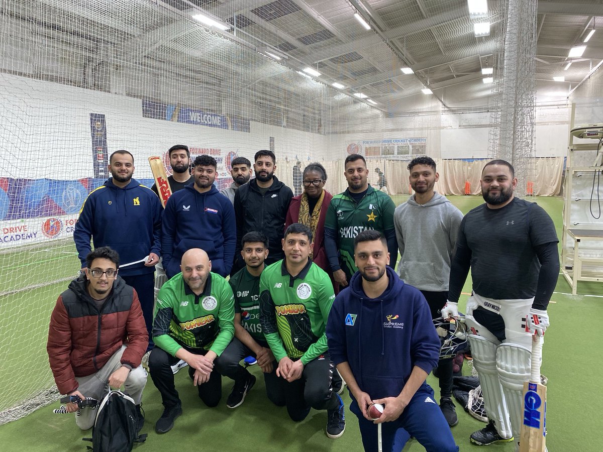 ECAD Midlands welcomed Dorothea from the Peoples Health Trust at our indoor net training session at the Forward Drive Cricket Academy. Thank you for your time and support. ⁦@warks_wcb⁩ ⁦<a href="/NatAsianCC/">National Asian Cricket Council</a>⁩ ⁦<a href="/richardp_hill/">Richard Hill MBE</a>⁩ ⁦<a href="/Peoples_health/">People's Health Trust</a>⁩ ⁦<a href="/BYSAteam/">BYSA</a>⁩