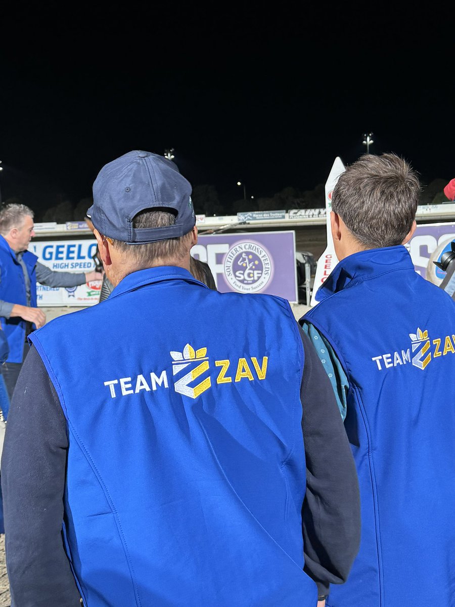 TheTrotsComAu's tweet photo. Mach Dan and Mark Pitt take out the Hoyts Food The Geelong Rocket for very happy connections. #TeamZav https://t.co/Op1vEH8vWX