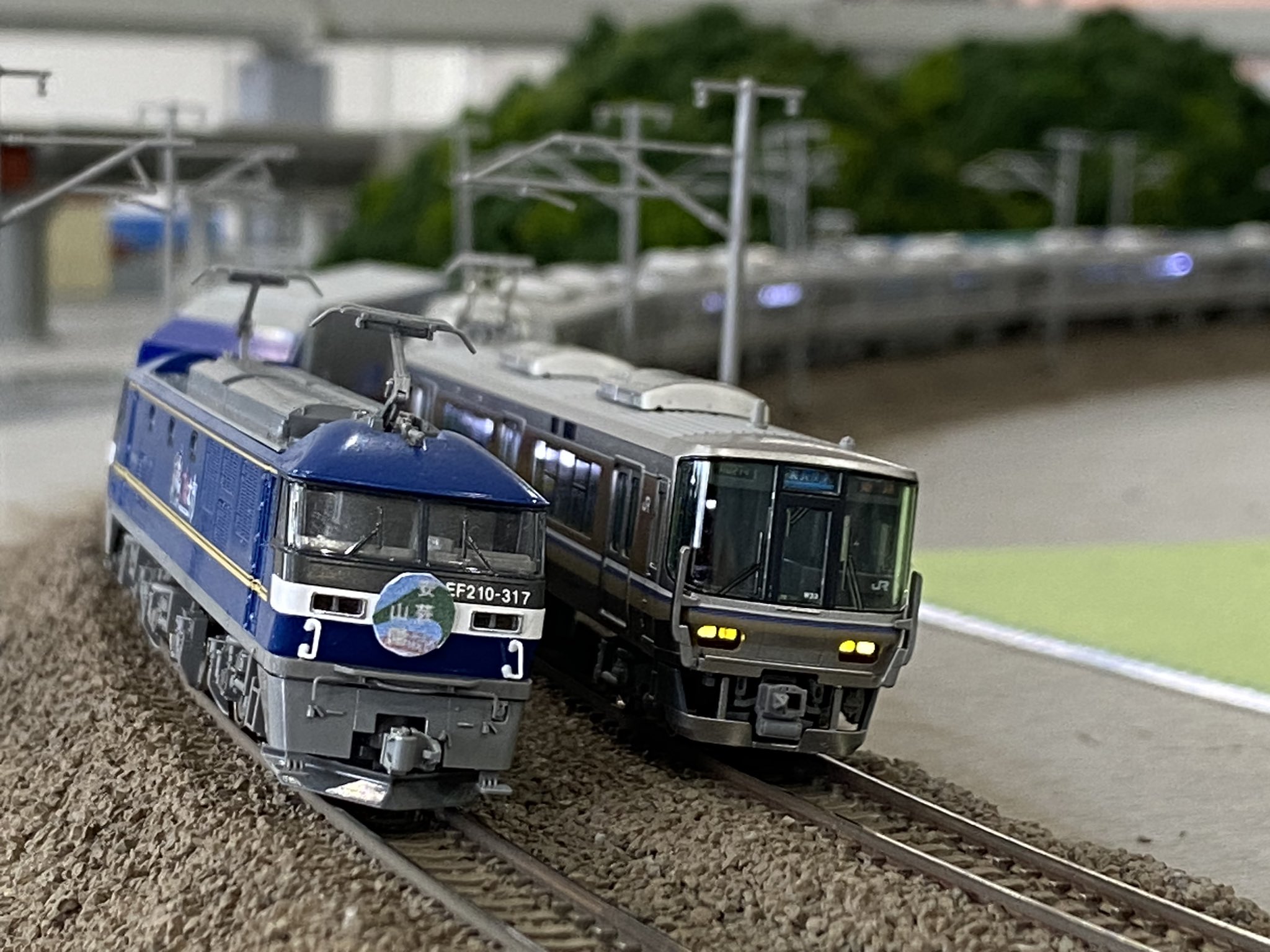 208 Pc 1/4