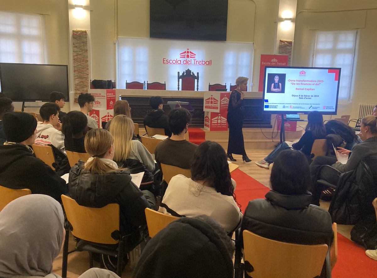 Escola del Treball tweet media