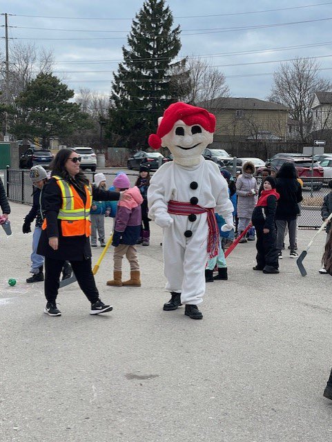 Spotted! 
Bonhomme Carnaval was spotted visiting <a href="/StJamesCS_Ajax/">St. James CS</a> Despite not having snow, the students still had fun seeing Bonhomme and participating in all the fun games and activities! 

#Carnavaldhiver #FrenchCanadiancCulture #BonhommeCarnaval #DCDSB_FSL