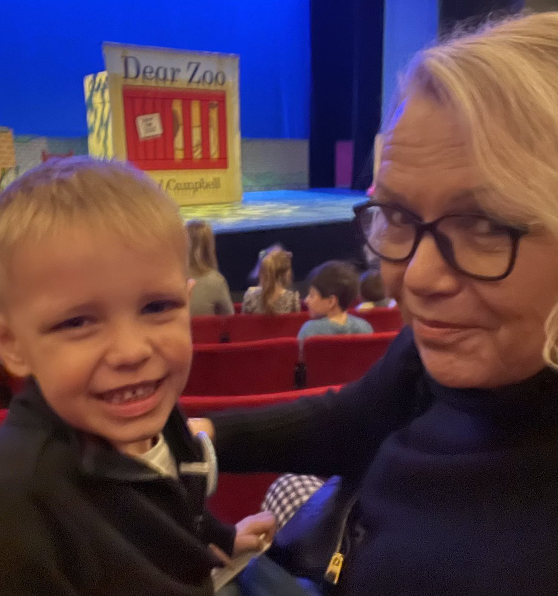 RachMorrisDerby's tweet image. We're lucky to have such a fab and diverse theatre in Derby @derbytheatre #DearZoo #GrannyLove