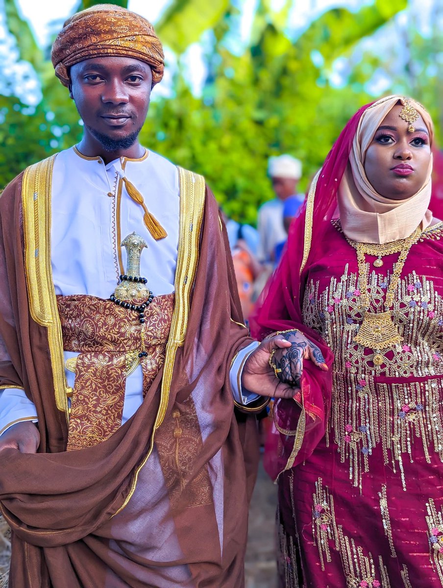 LadiicOfficial's tweet photo. Trh 22/02/2024__Hapo Jana Ndoa imekamilika Kati ya Haruna Salehe (DRIVER) na Mwanadada Maryam (Nana) (Bus Hostess)_Na mola awajaalie kila La Kheri Katika maisha Mapya yao😘😘

HARUNA mnamjua alipokua na IMAN PLUS/MAJINJAH CUW MR MPANDA/KISESA DXK/MOHSAL G7👣

LIFE GOES ON....👨‍❤️‍👨 https://t.co/i5Bo1u2bvC