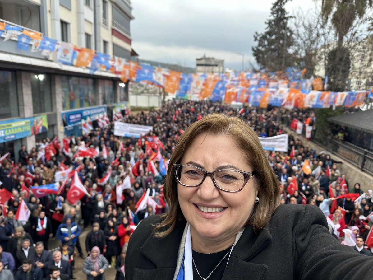 🤳 Bu da İslahiye ilçe selfiesi🙂

İslahiye ile #GüçlüGaziantep 👊

#HazırızKararlıyız