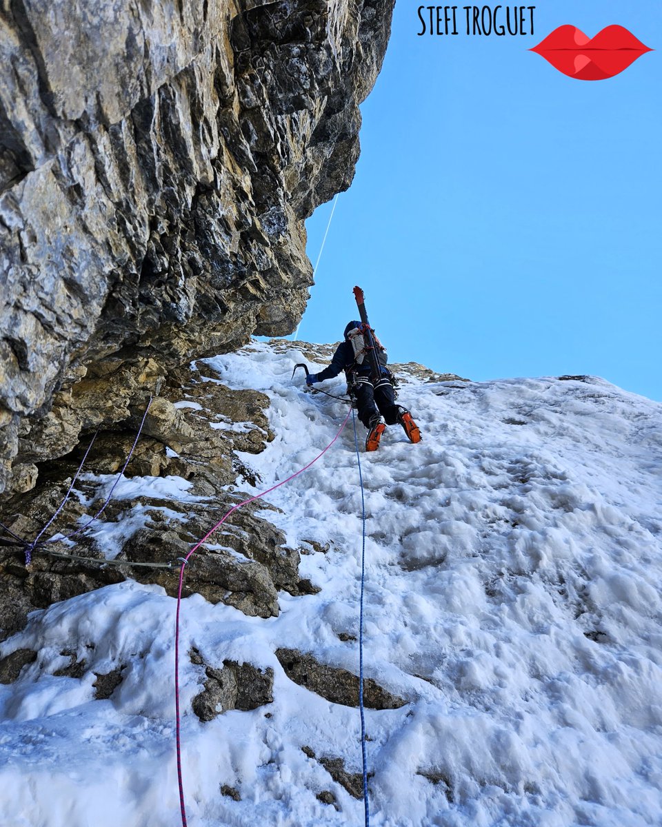 ETroguet's tweet photo. And right now, I'm at the airport ✈️... The weekend is going to be epic💥!!!
💥Can you guess where I'm going💥?
⬆️ 2/2 ⬆️
▪︎
#PeñaTelera #Telera #Sabocos #Pyrenees
#FerrinoOutdoor #LaSportiva #xBathlete #PureAdrenaline #viladomatesports https://t.co/px5Gg0UAXU