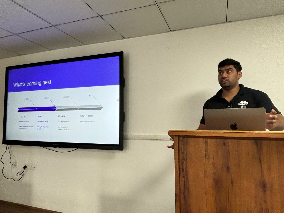 RohitYadavCloud's tweet image. Abhishek @ShwStppr talking about what’s new in #CloudStack 4.19 and what’s coming next. #CSIUG