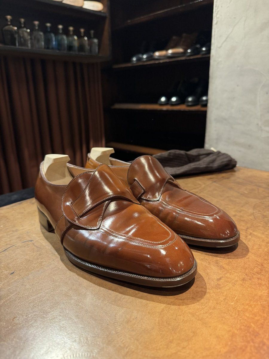baboocon's tweet photo. 良い磨き。
#brifth #靴磨き #shoeshine #yuigohayano #bespokeshoeworks #bespokeshoes #cordovan https://t.co/gaWbs7vWzj