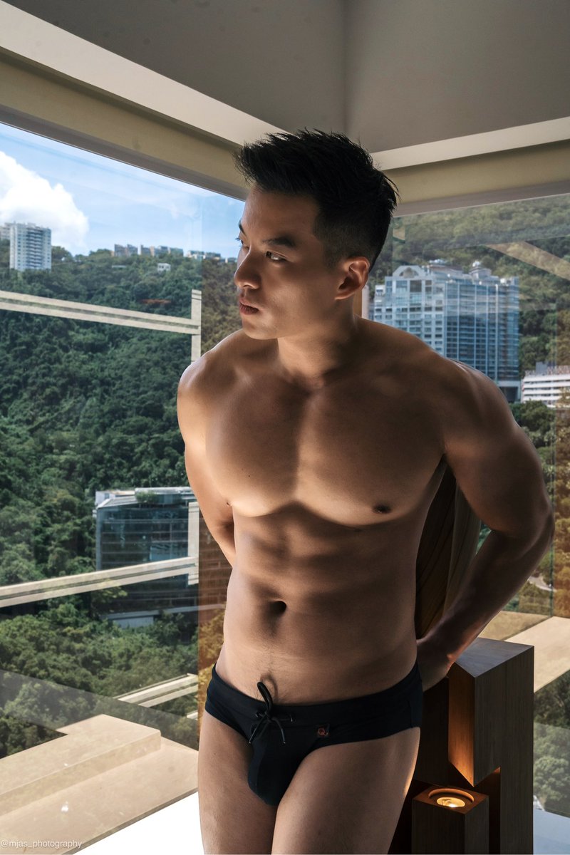 Conway Tam tweet media