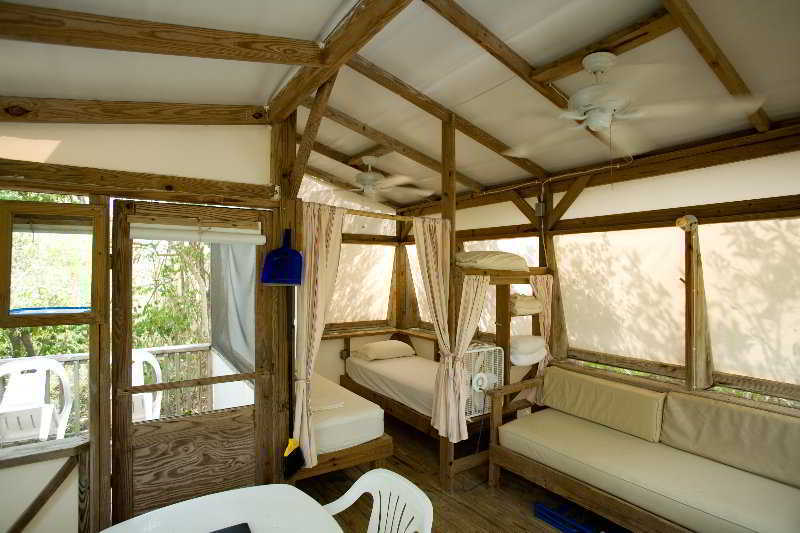 I just learned a piece of my childhood died 10 years ago. 💔 the original glamping, very affordable, not very comfortable but awesome. Maho Bay, St John, USVI. first visited in 1980. last visited in 2003.