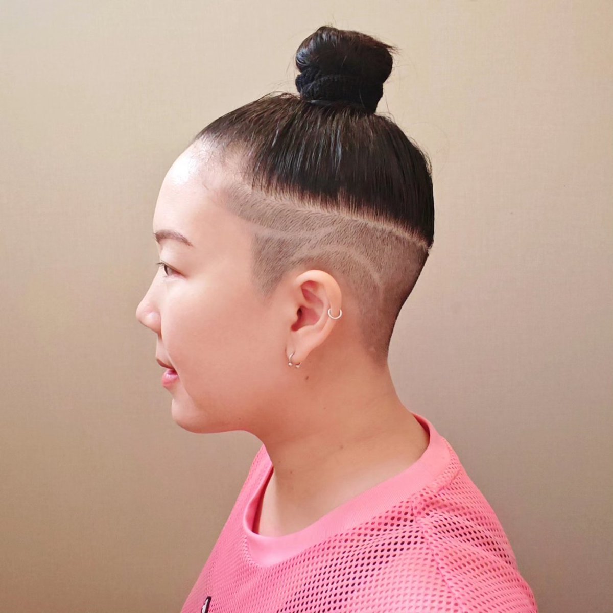 beckkaew's tweet photo. วนไปทุกเดือน 💈 #UnderCut #UnderCutDesign​ #UndercutGirls #UndercutGirl #UnderCutforWomen https://t.co/7MBoTBoBDN