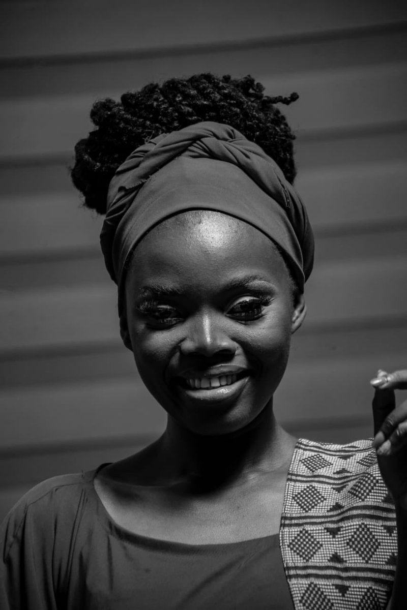 Mariusca3's tweet photo. 👑Il y’a du ILIMBI dans NGO GWANI , comme il y’a de la passion dans mes yeux chaque fois qu’on parle slam .
👑Je vous annonce une nouvelle aussi passionnante aussi.
👑En attendant, la slamille donnez nous une date pour la sortie du clip NGO GWANI😍
#nouvelalbum #sortieclip https://t.co/DZwwOAHNMZ