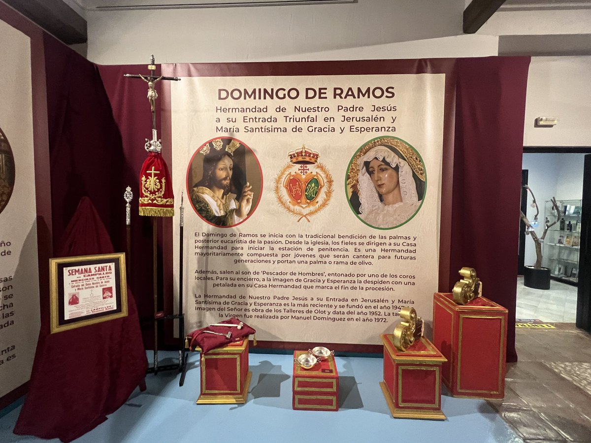 HdadPollinica's tweet photo. Nuestra aportación al Museo de la Semana Santa de Campillos.
También disfrutamos de la presentación del Libro Psicología Cofrade, una presentación interesantísima.
#CampillosCofrade #Pollinica #PollinicaCampillos #Campillos #Museo https://t.co/QS5vCPKRBo
