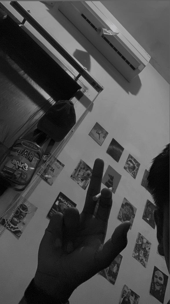 ~always_alone^ tweet media