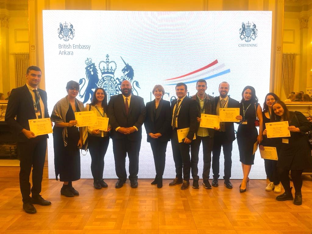 + Our returning scholars’ UK journey doesn’t end here, they’ll continue to inspire others to apply for the @CheveningFCDO to continue this four decades of excellence! Well done and welcome back!