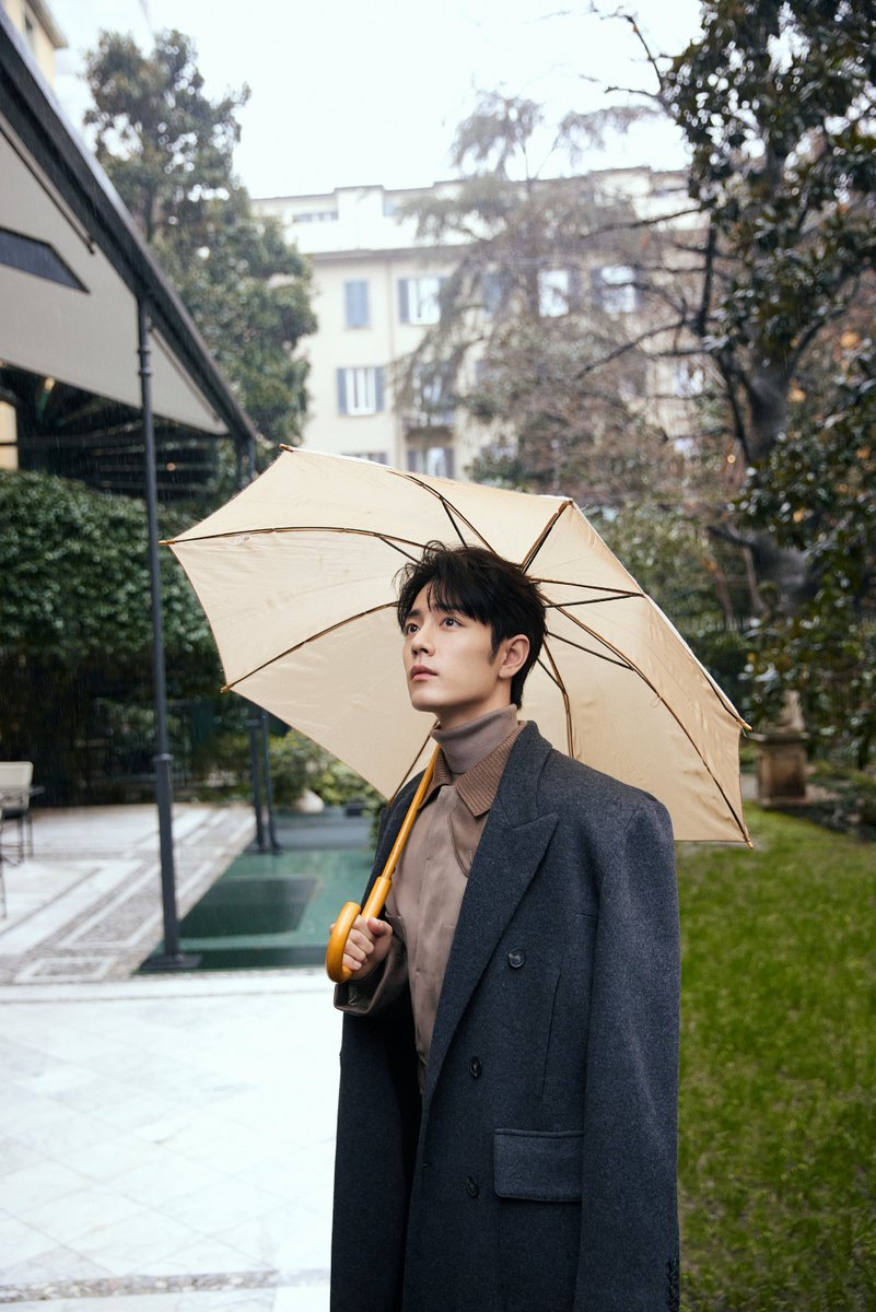 TianTianZhanZh1's tweet photo. Xiao Zhan Studio
 Contains modern style and free and unrestricted inspiration. The global brand spokesperson #XiaoZhan was pleased to attend TODS2024 Autumn and Winter Series Fashion Show to witness the first show of creative director Matteo Tamburini
#XiaoZhanInMilan24 #TodsFW24 https://t.co/fcfkFAwzOm
