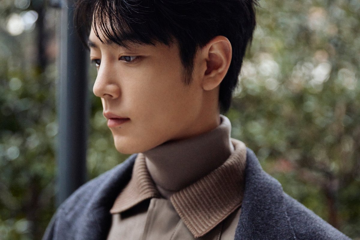 XiaoZhan_OFC's tweet photo. 【240223 Photo】

#MFW #TODSFW24
#XiaoZhan #肖战 #SeanXiao

Xiao Zhan Studio Weibo updated：

Global brand ambassador Xiao Zhan attends TOD'S 2024 Fall-Winter fashion show to witness the first show of creative director Matteo Tamburini. https://t.co/uLCabCaUfO