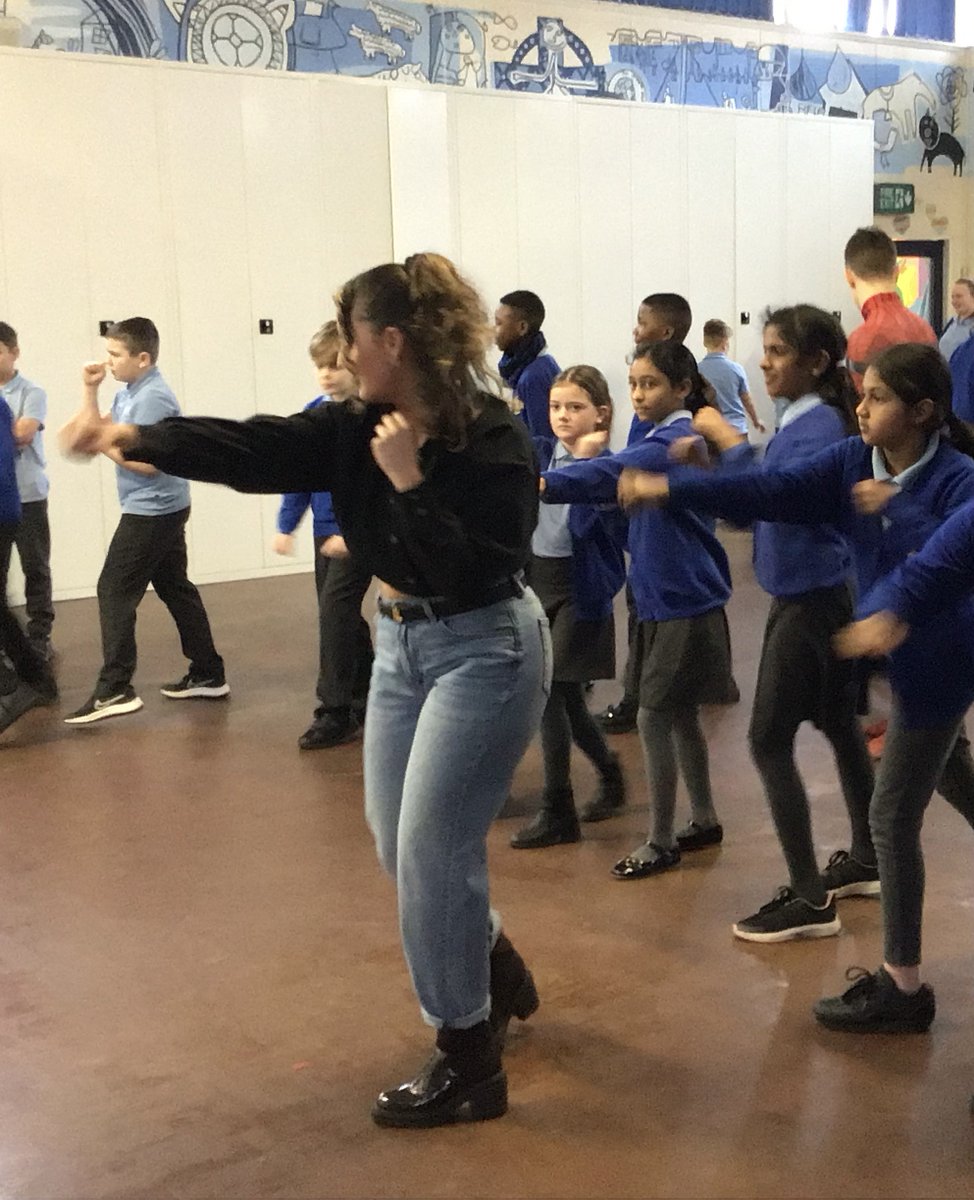 Year 5 and 6 were very lucky to have a visit from a professional boxer, @brandonboxing8 along with @alexleguevel and @caitlinbennett_ from @Matchroomboxing We were lucky to hear about Brandon’s journey and what inspires him to work hard at his dreams.