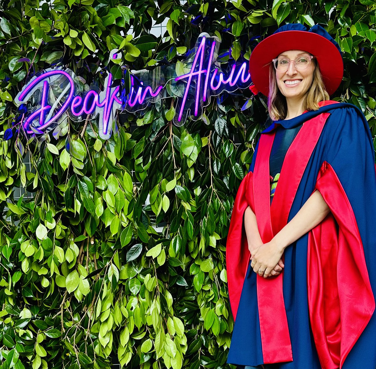 Congrats to @drmelissalane (L) & @_SamanthaDawson (R) for both receiving an Alfred Deakin Medal for their doctoral theses! Congrats also to Food & Mood researcher @jasmine_clem (second photo) who graduated with her PhD completed through CONEXUS Research at @IMPACTDeakin.