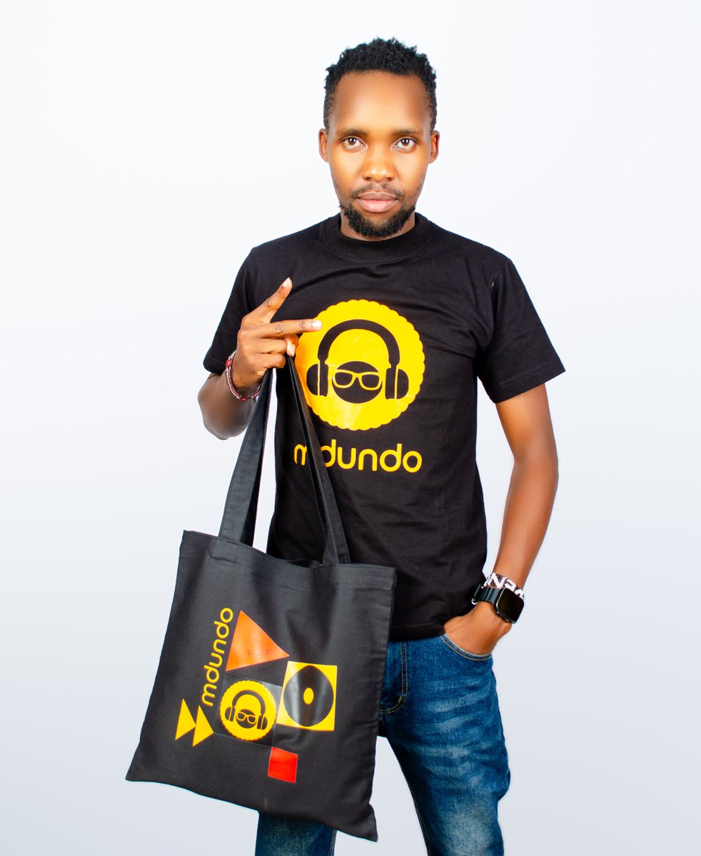 BrianSikulutv's tweet photo. Moi Uni finest MC DInez atakuwepo during our activation of #KalenjinMusicOnMdundo https://t.co/UZXdhTOeoo