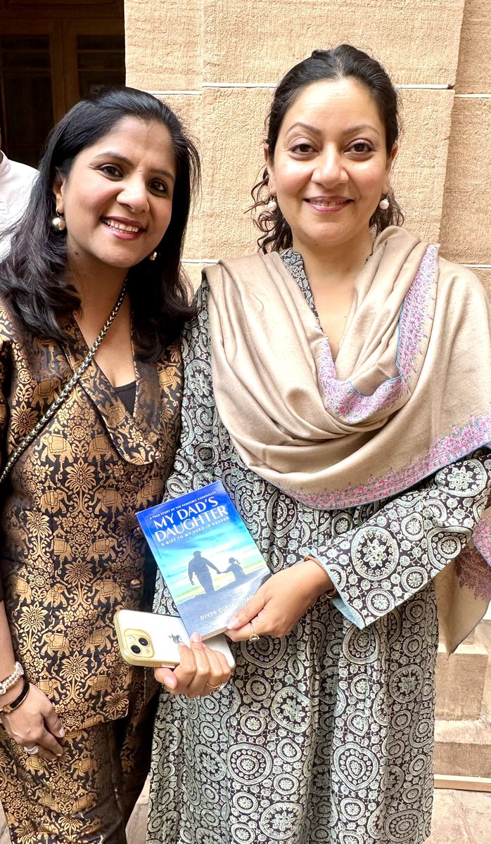 Every daughter is her father’s princess but meeting a real life princess is super special,in conversation with none other than #shivranjanirajye of #jodhpur was a wonderful experience #royalarchievs #royalfamily #mydadsdaughter #divyaguotakotawala #palace #TrendingNow #Twitter