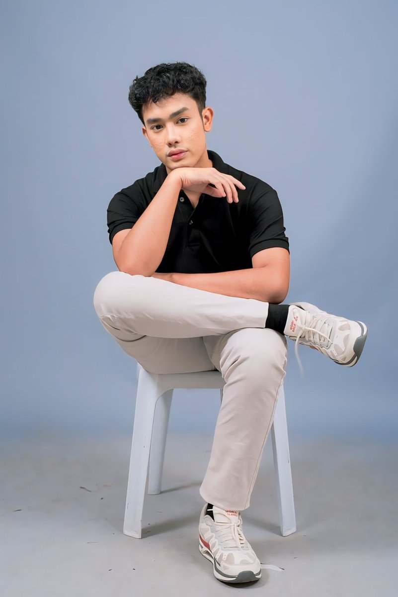 Bosssjayy's tweet photo. Me being extra confident ✨ https://t.co/CCNjAdMsLo