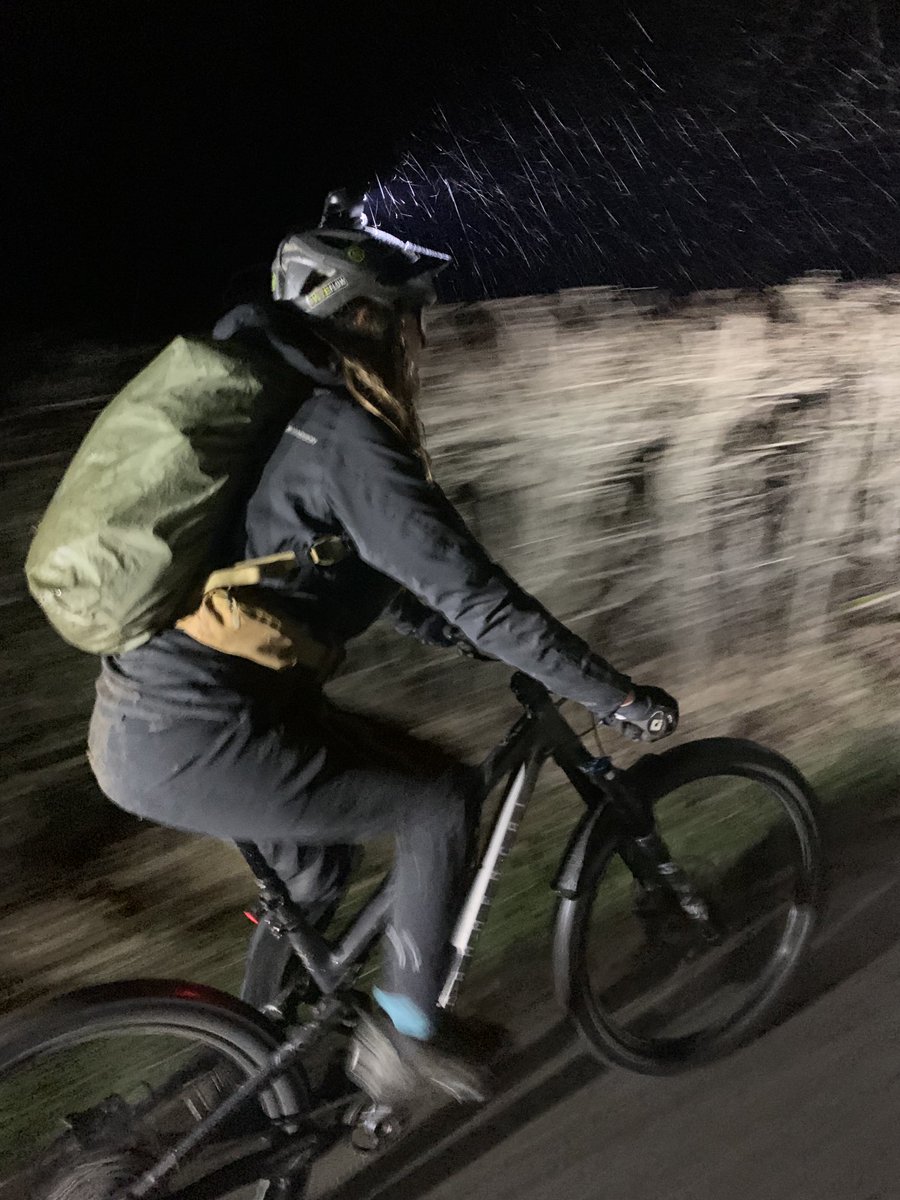 cycle_wise's tweet photo. The weather came just right for our ⁦@BritishCycling⁩ #mtbleadership #nightriding #assessment last night around #ullswater in ⁦@lakedistrictnpa⁩. A few spots of rain followed by moonlit trails. 4 excellent passes. Congrats to all leaders. #cyclewise ⁦@Lakesmtb⁩ https://t.co/QZtuO11M7V