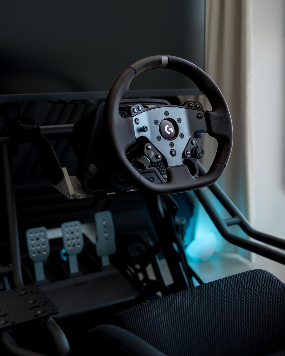 LogitechG_ME's tweet image. وين سباقكم اليوم؟ 🔥