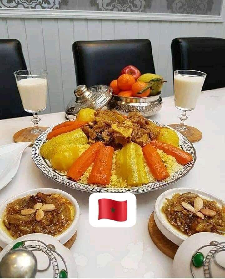 thalirguibi's tweet photo. #JumuaMubaraka #BlessedFriday
#Traditional_Moroccan_Couscous
#MoroccanLifeStyle #Photography https://t.co/LKdasKXiQ3
