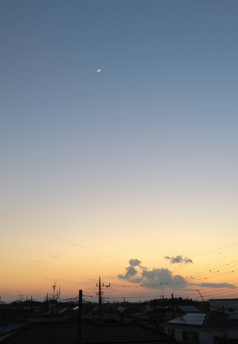 m6bCHkTCoGyWX6's tweet image. 楽しかった！！！

明日は晴れるってよーーー
カコソラ出すの飽きました
明日こそ綺麗なイマソラ出したい
 #カコソラ
 #2023年2月23日