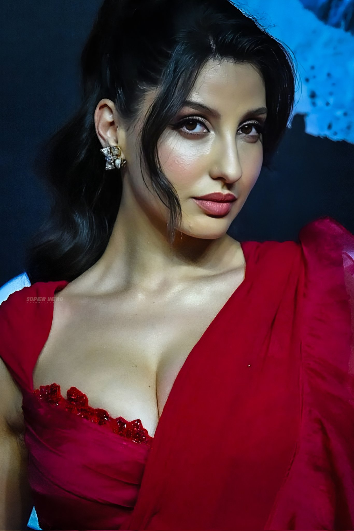 GHAdteUbQAAX01t?format=jpg&name=large