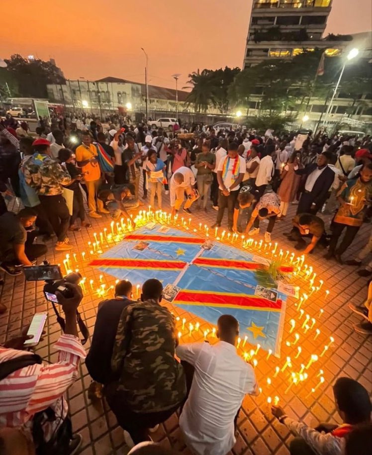 marc225_'s tweet photo. Bonjour, il y'a un génocide au Congo
#FreeCongo 🇨🇩 https://t.co/6tFFrtvCsB