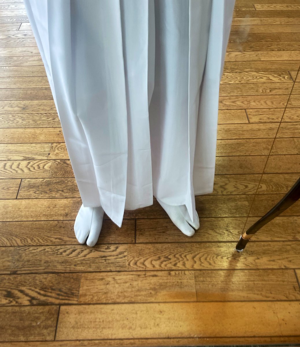 kimono_tabi's tweet photo. 久しぶりに白袴です。白袴は気持ちが引き締まります。 https://t.co/zDjNRIdWs6