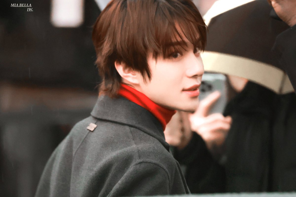 jungwoofan's tweet photo. tods’ prince, kim jungwoo! https://t.co/YfgKsI5rSy